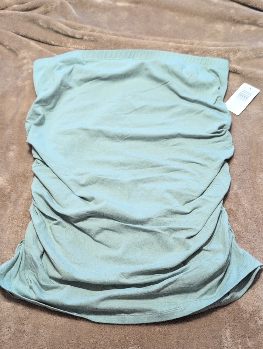 torrid sage green ruched tube top Size 1 (14/16)